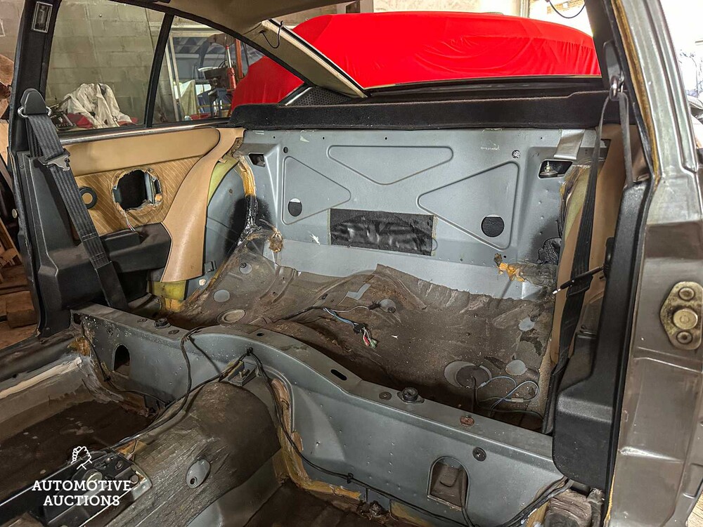 Alfa Romeo GTV 4 1984, PS-77-NX