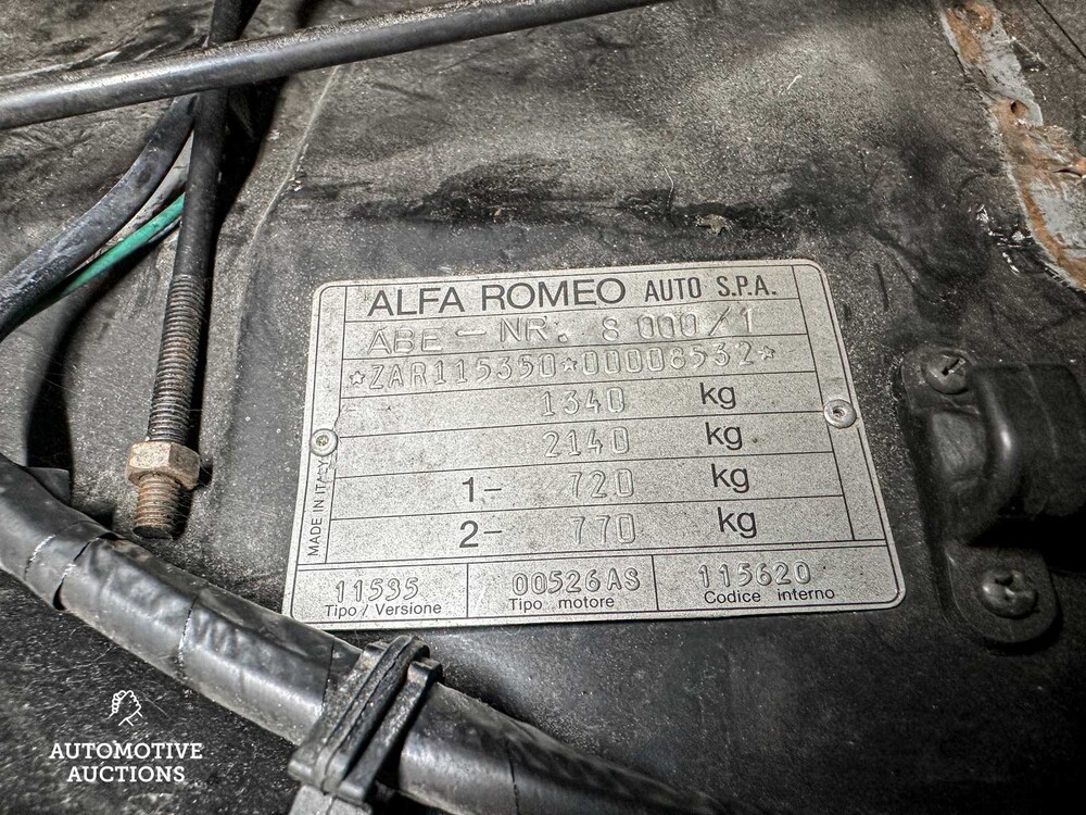 Alfa Romeo Spider KAROSSERIE & TEILE