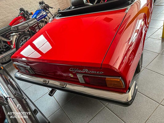 Alfa Romeo Spider 2.0 Veloce 118hp 1976, RB-HR-32