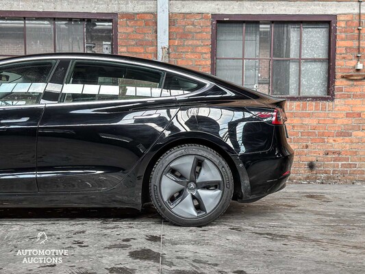 Tesla Model 3 Long Range 75 kWh 351hp 2019 (Original-NL + 1st owner), ZJ-418-P