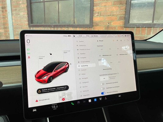 Tesla Model 3 Long Range 75 kWh 351hp 2019 (Original-NL + 1st owner), ZJ-418-P