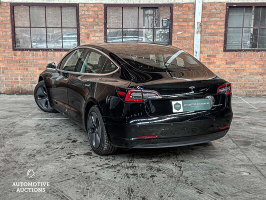 Tesla Model 3 Long Range 75 kWh 351hp 2019 (Original-NL + 1st owner), ZJ-418-P