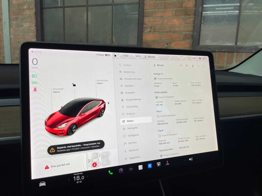 Tesla Model 3 Long Range 75 kWh 351hp 2019 (Original-NL + 1st owner), ZJ-418-P