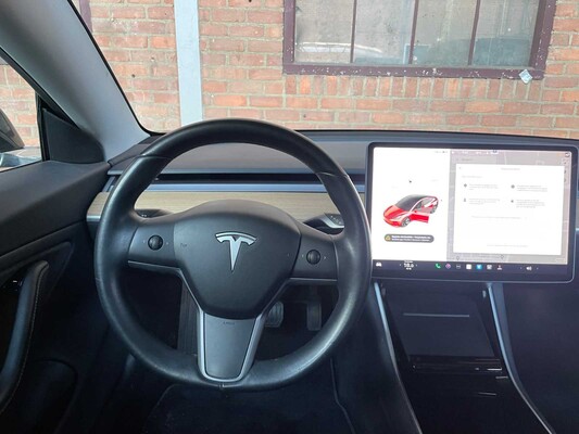 Tesla Model 3 Long Range 75 kWh 351PS 2019 (Original-NL + 1. Besitzer), ZJ-418-P