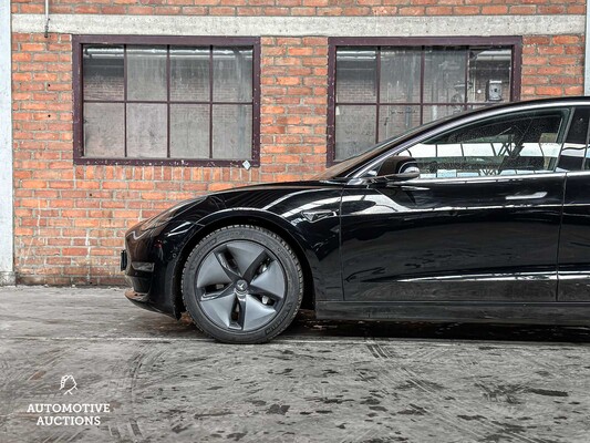 Tesla Model 3 Long Range 75 kWh 351hp 2019 (Original-NL + 1st owner), ZJ-418-P