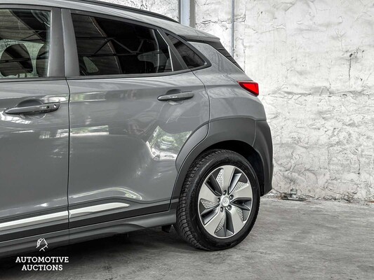 Hyundai Kona EV Premium 64 kWh 204PS 2019 (Original-NL), ZF-334-V