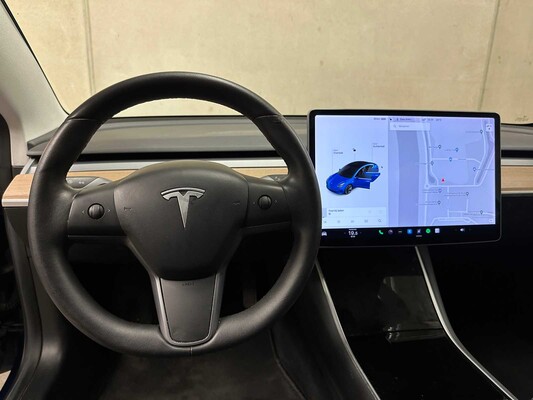 Tesla Model 3 Standard RWD Plus 60 kWh (Original-NL + 1st owner), G-290-PD