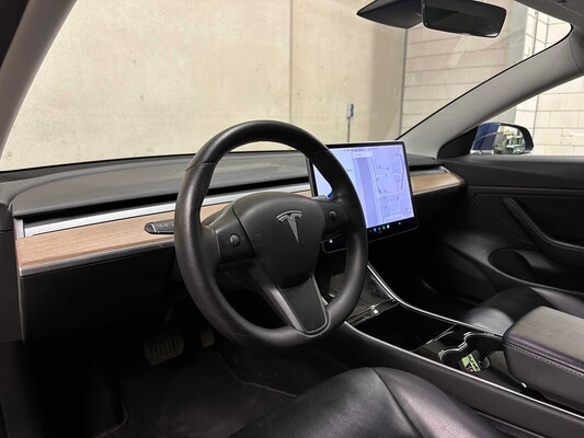 Tesla Model 3 Standard RWD Plus 60 kWh (Original-NL + 1st owner), G-290-PD