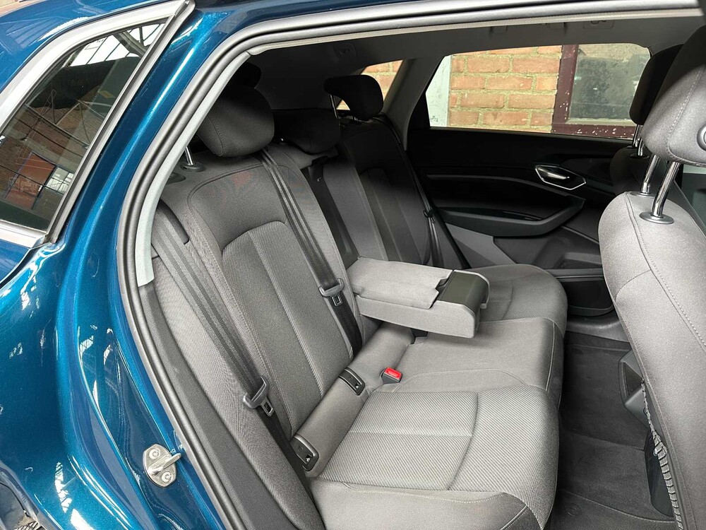 Audi e-tron 50 Quattro Launch Edition 71 kWh 313hp 2019 (Original-NL + 1st owner), G-338-XH