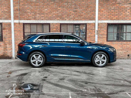 Audi e-tron 50 Quattro Launch Edition 71 kWh 313pk 2019 (Origineel-NL + 1e eigenaar), G-338-XH