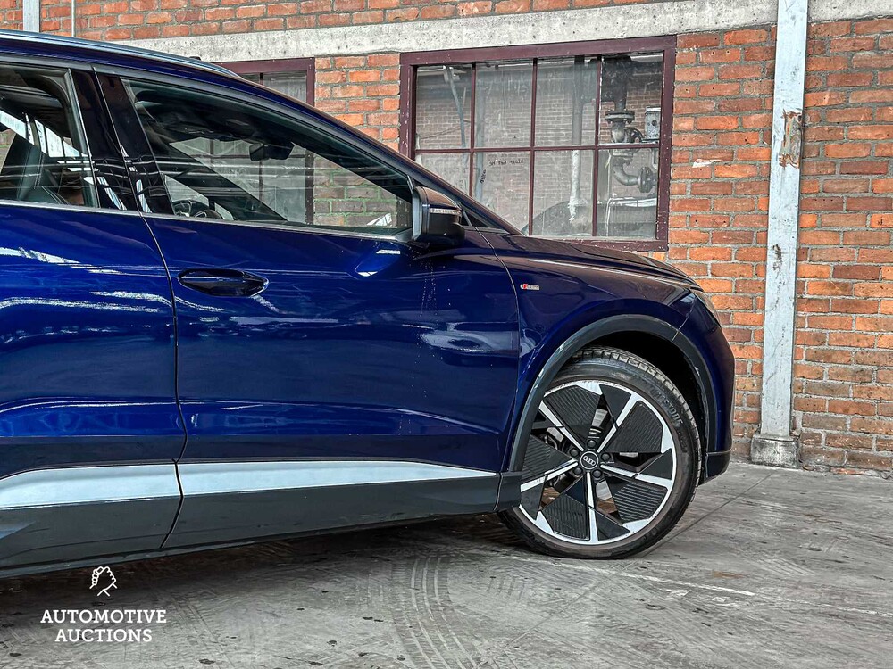 Audi Q4 e-tron 35 S-Line Launch Edition 55 kWh 170hp 2021, T-639-DP