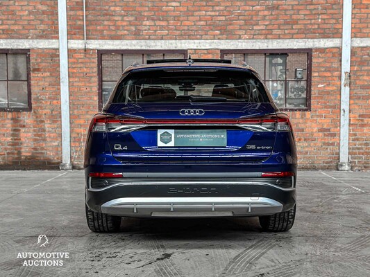 Audi Q4 e-tron 35 S-Line Launch Edition 55 kWh 170pk 2021, T-639-DP