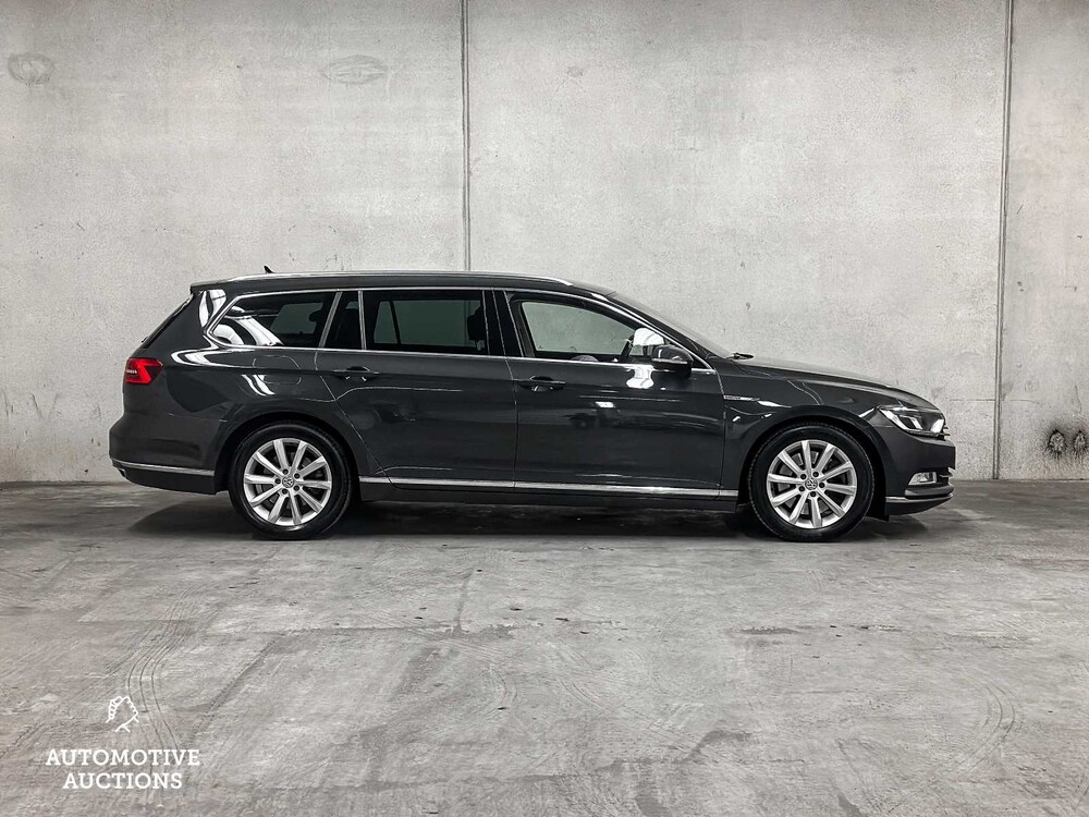 Volkswagen Passat Variant 2.0 BiTDI 4Motion Highline 239PS 2015, L-497-RG