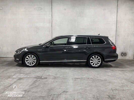 Volkswagen Passat Variant 2.0 BiTDI 4Motion Highline 239PS 2015, L-497-RG