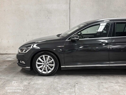 Volkswagen Passat Variant 2.0 BiTDI 4Motion Highline 239pk 2015, L-497-RG