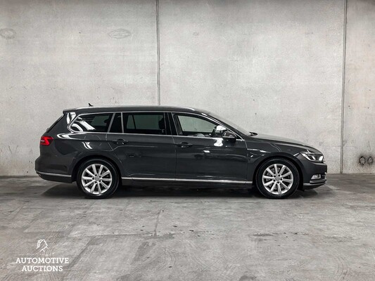 Volkswagen Passat Variant 2.0 BiTDI 4Motion Highline 239PS 2015, L-497-RG