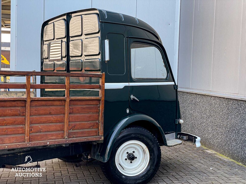 Renault Goelette R2060 FOOD TRUCK 1958 Classic Car Pickup Truck