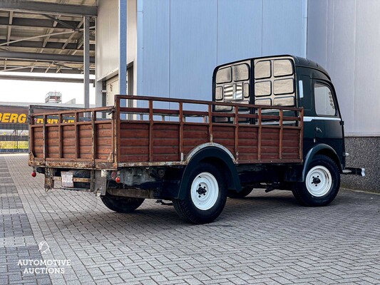 Renault Goelette R2060 FOOD TRUCK 1958 Classic Car Pickup Truck