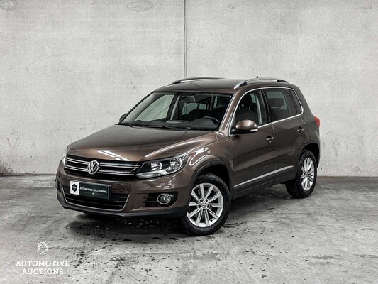 Volkswagen Tiguan 1.4 TSI Sport&Style 160PS 2012, J-330-GB