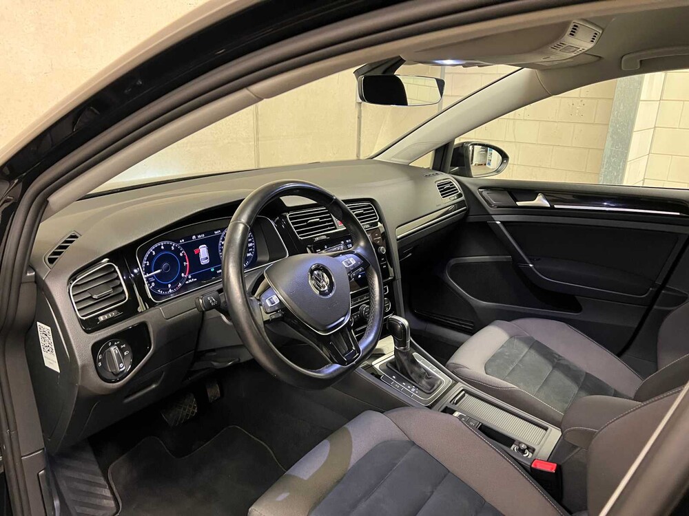 Volkswagen Golf Variant 1.0 TSI DSG Highline -FACELIFT- 110hp 2018 (Original-NL), TT-986-B
