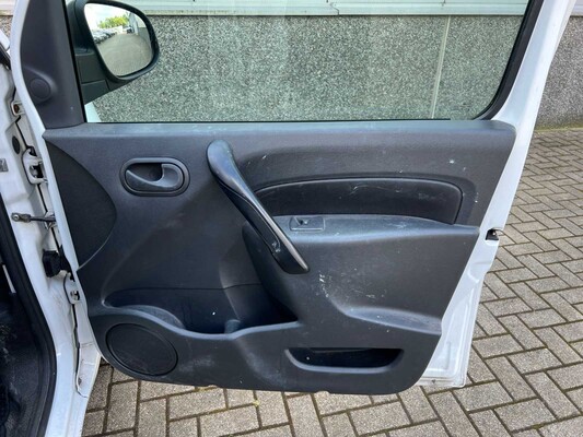 Renault Kangoo 1.5 dCi 90 Energy Comfort Maxi Bedrijfswagen (Origineel-NL + 1e eigenaar) 90pk 2018 V-332-NX