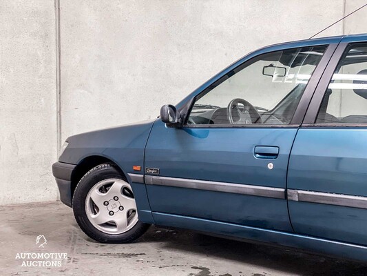 Peugeot 306 2.0 ST Comfort 121pk 1995 ORIG-NL, LH-LB-71