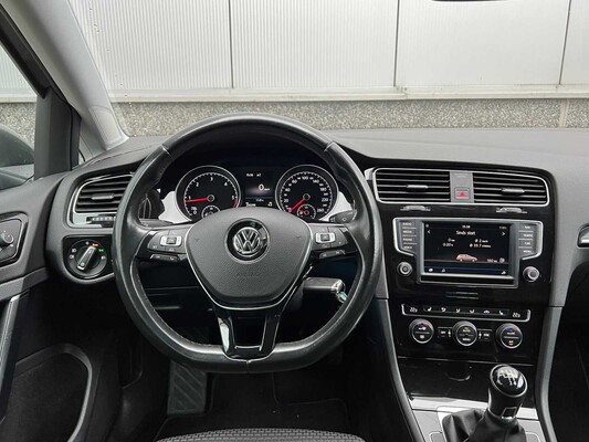 Volkswagen Golf Variant 1.6 TDI Connected Serie 110PS 2017 ORIG-NL, NJ-302-T