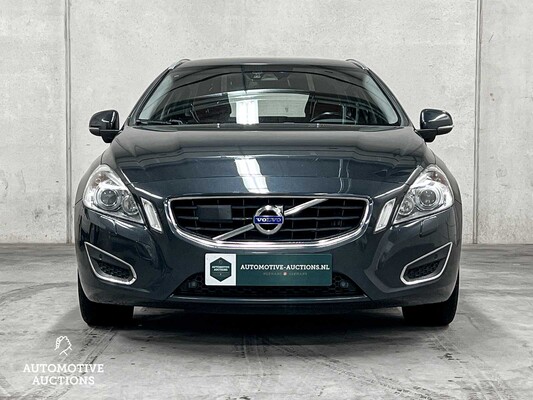 Volvo V60 1.6 T4 Summum 179pk 2011 (Origineel-NL), 13-RNR-3