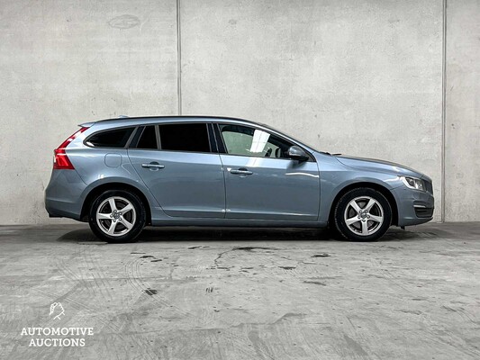 Volvo V60 1.5 T3 Polar+ 152PS 2018, J-168-KD