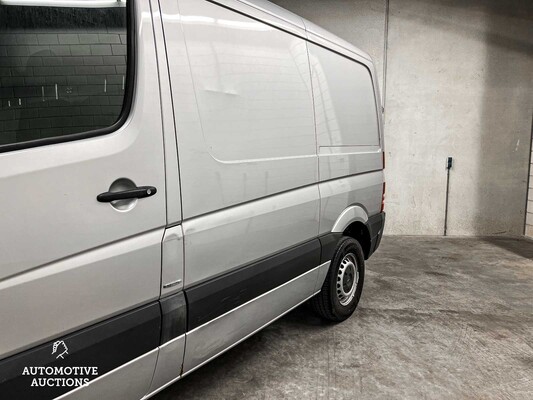 Mercedes-Benz Sprinter 211 2.2 CDI 325 HDDC 114hp 2018 Commercial vehicle, V-183-LD