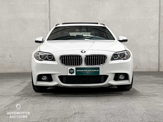 BMW 520i Touring Executive M-Sport -Automatic- 184hp 2015 5-Series, 6-ZFK-39