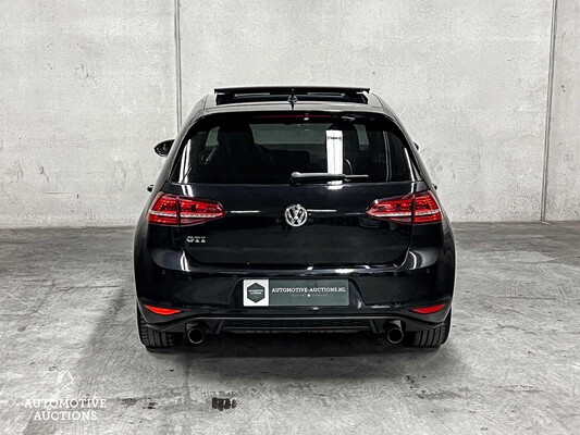 Volkswagen Golf GTI 2.0 TSI DSG6 220PS 2015, ZR-246-F