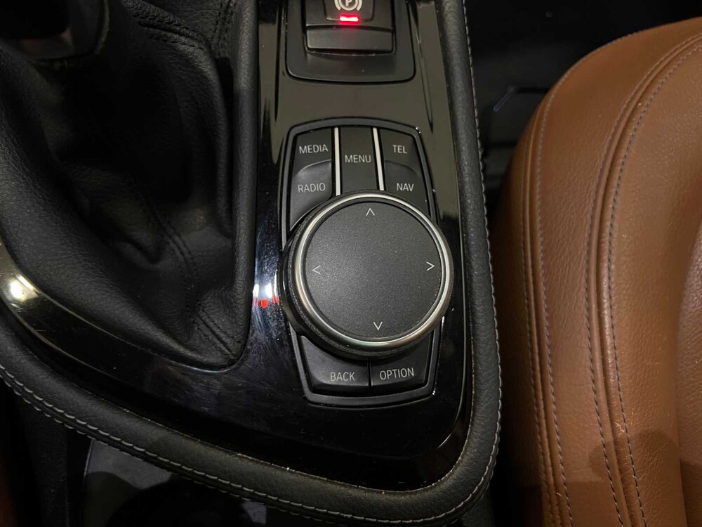 BMW 216d Gran Tourer Centennial High Executive Luxury Line 2-serie 116pk 2016 (Origineel-NL), JR-612-N