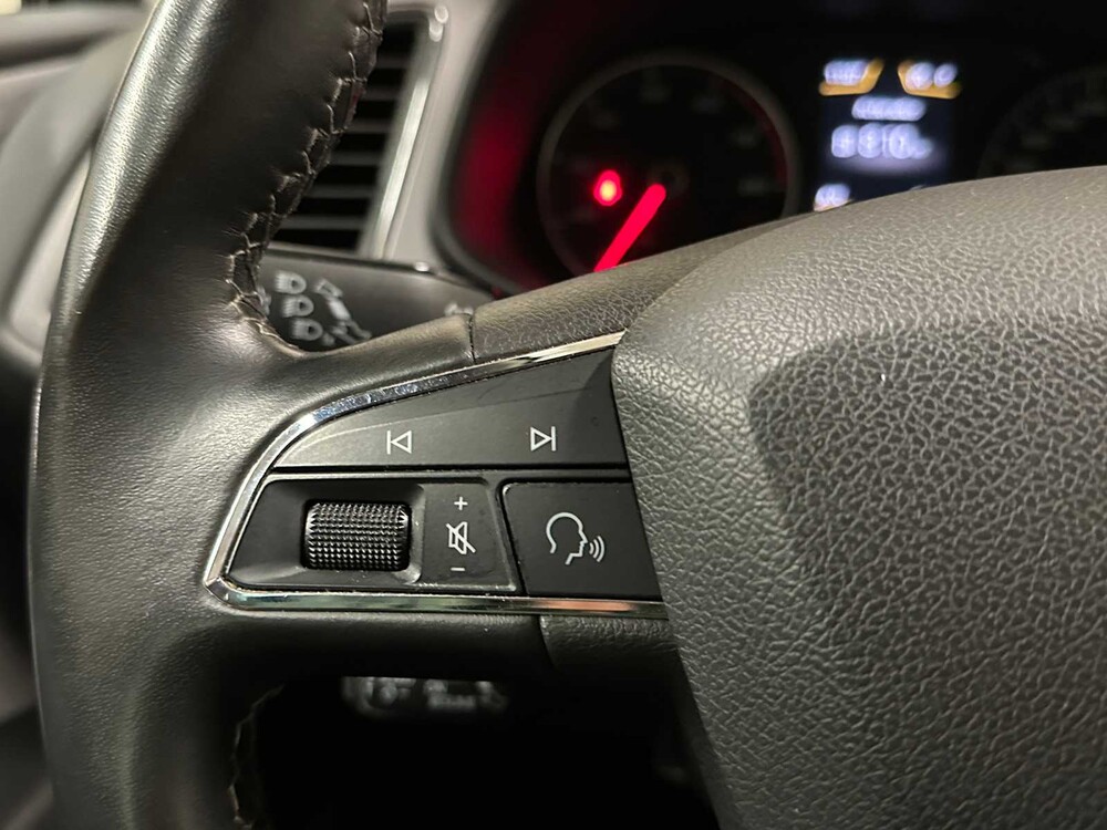 SEAT Leon ST 1.0 TSI DSG Style Business Intense 116PS 2018 (Original-UK), RX-486-R