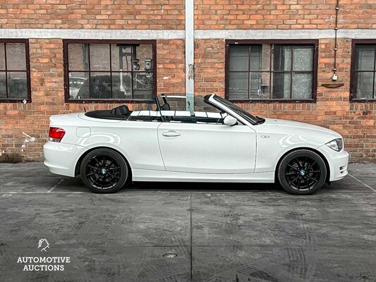 BMW 118i Cabriolet Executive 143hp 2009 1 Series, 91-NJH-7