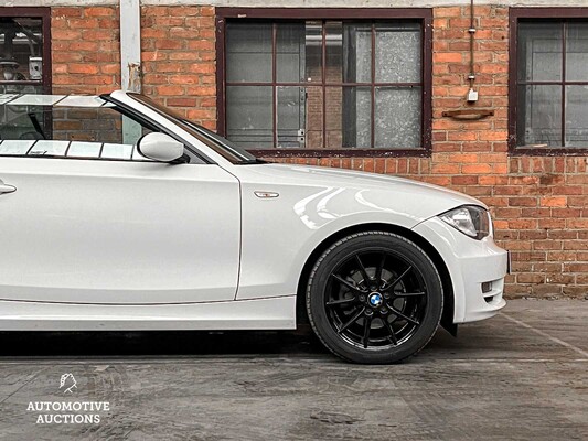 BMW 118i Cabriolet Executive 143hp 2009 1 Series, 91-NJH-7