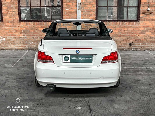 BMW 118i Cabriolet Executive 143hp 2009 1 Series, 91-NJH-7