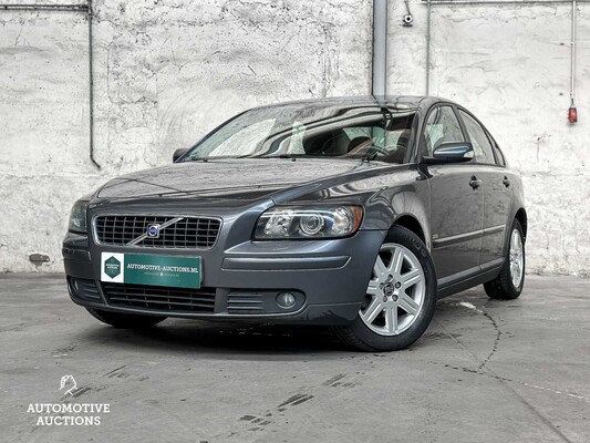 Volvo S40 1.8 125PS 2006 (Original-NL), 28-SN-NS