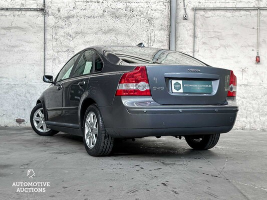 Volvo S40 1.8 125hp 2006 (Original-NL), 28-SN-NS