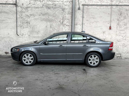 Volvo S40 1.8 125PS 2006 (Original-NL), 28-SN-NS