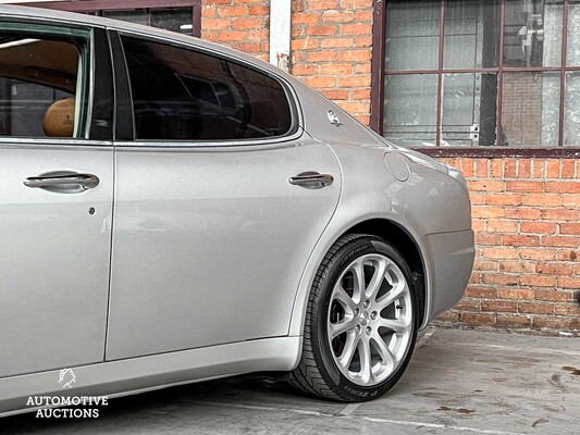 Maserati Quattroporte 4.2 V8 Executive GT 401PS 2008 -Youngtimer-