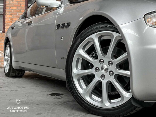 Maserati Quattroporte 4.2 V8 Executive GT 401PS 2008 -Youngtimer-