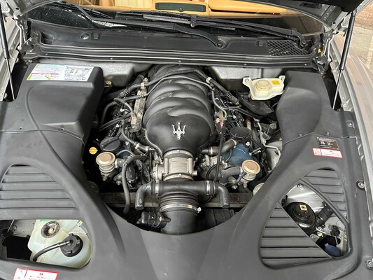 Maserati Quattroporte 4.2 V8 Executive GT 401PS 2008 -Youngtimer-