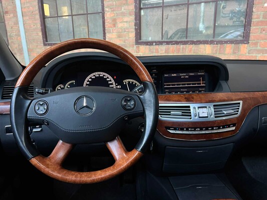 Mercedes-Benz S500 Long AMG 5.5 V8 -DESIGNO- 387hp 2006 S-Class -Youngtimer-