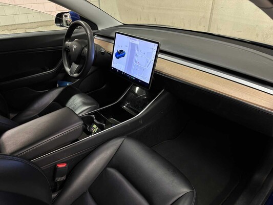 Tesla Model 3 Standard RWD Plus 60 kWh (Original-NL + 1. Besitzer), G-290-PD