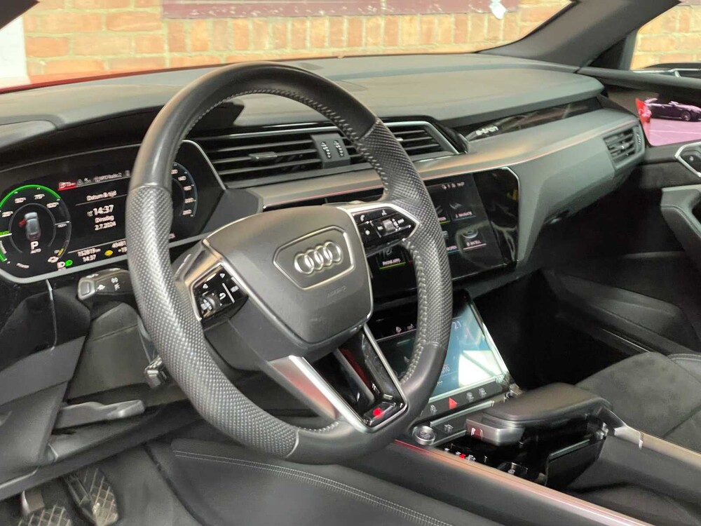 Audi e-tron 55 S-Line Quattro Advanced 95 kWh 360PS 2019, K-358-GD