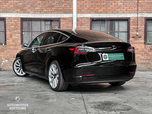 Tesla Model 3 Standard RWD Plus 60 kWh 238pk 2020 (Origineel-NL + 1e Eigenaar), H-097-LX