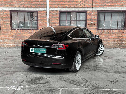 Tesla Model 3 Standard RWD Plus 60 kWh 238pk 2020 (Origineel-NL + 1e Eigenaar), H-097-LX