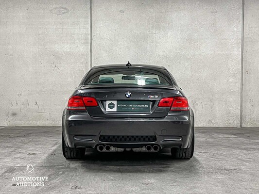 BMW M3 M DCT 4.0 V8 E92 420PS 2008 3er Coupé, 83-XVB-9 Youngtimer