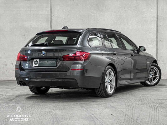 BMW 530xd Touring M Sport Edition High Executive 5-serie 258pk 2016, NJ-008-D